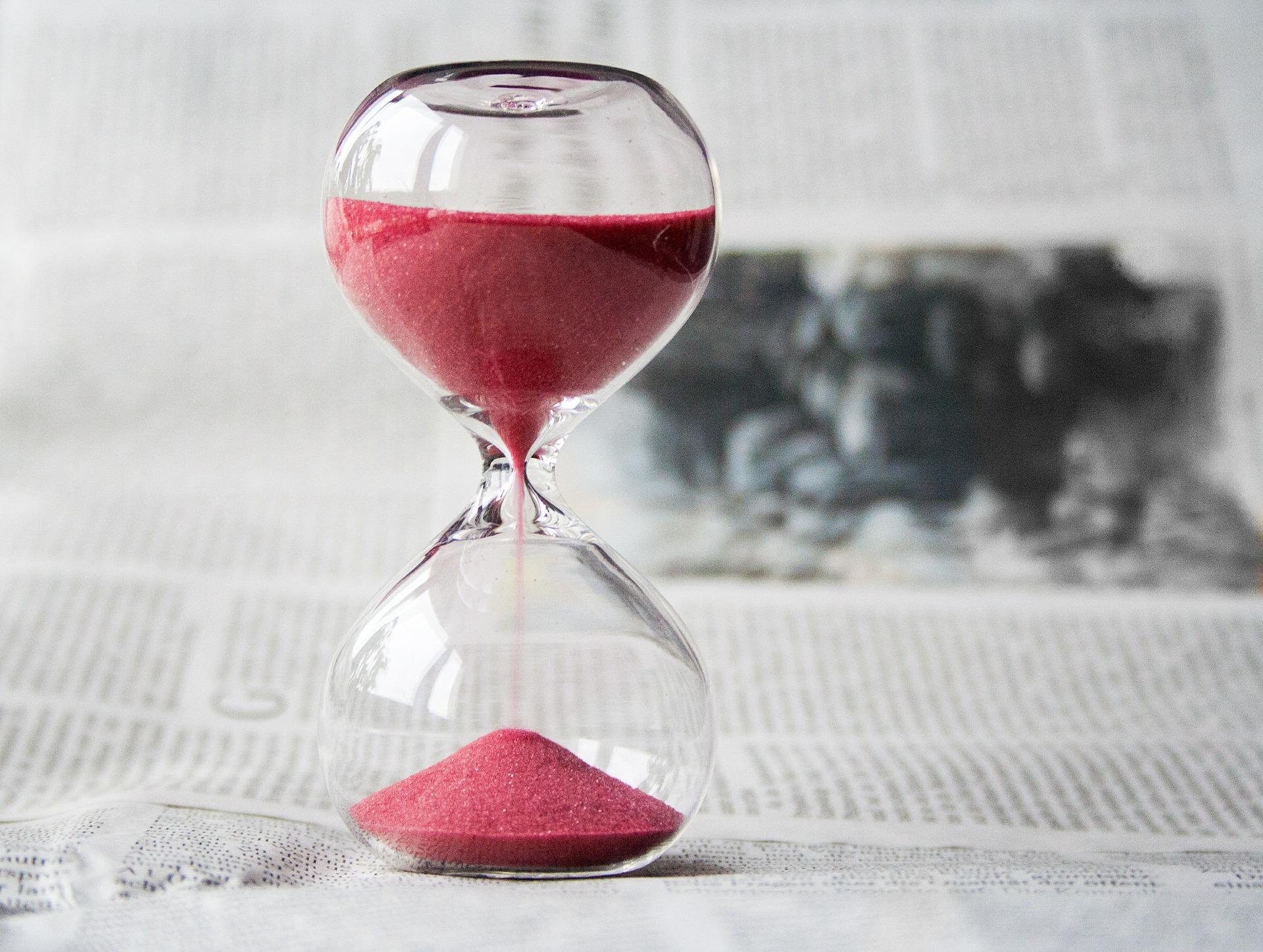 hourglass-gf91375294_1920